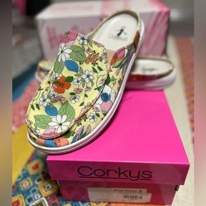 Cory’s Pontoon Slides- Floral